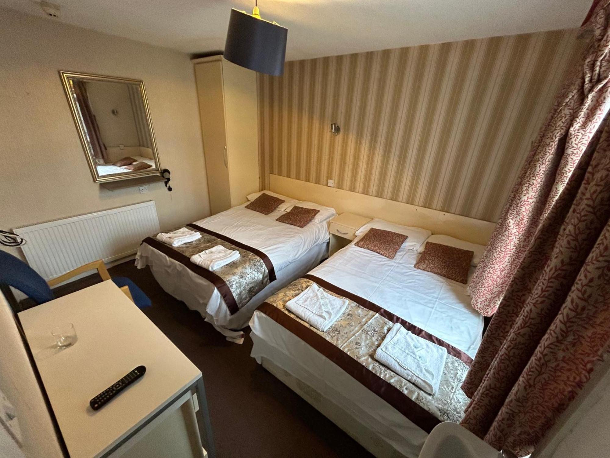 Earls Court Hotel Londra Esterno foto