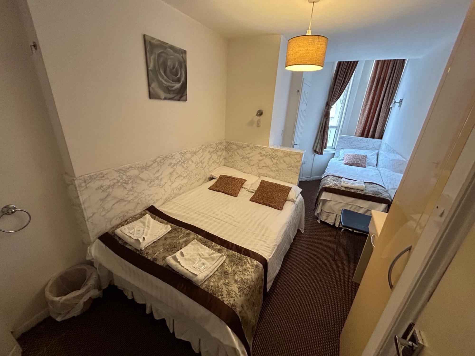 Earls Court Hotel Londra Esterno foto