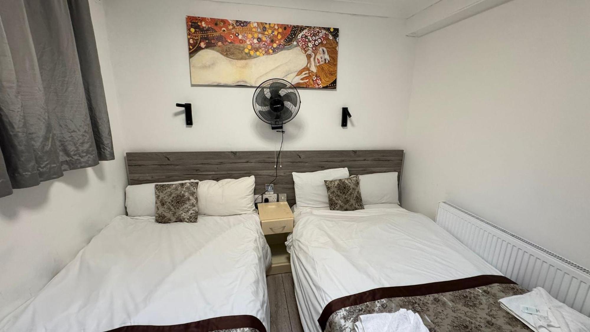 Earls Court Hotel Londra Esterno foto