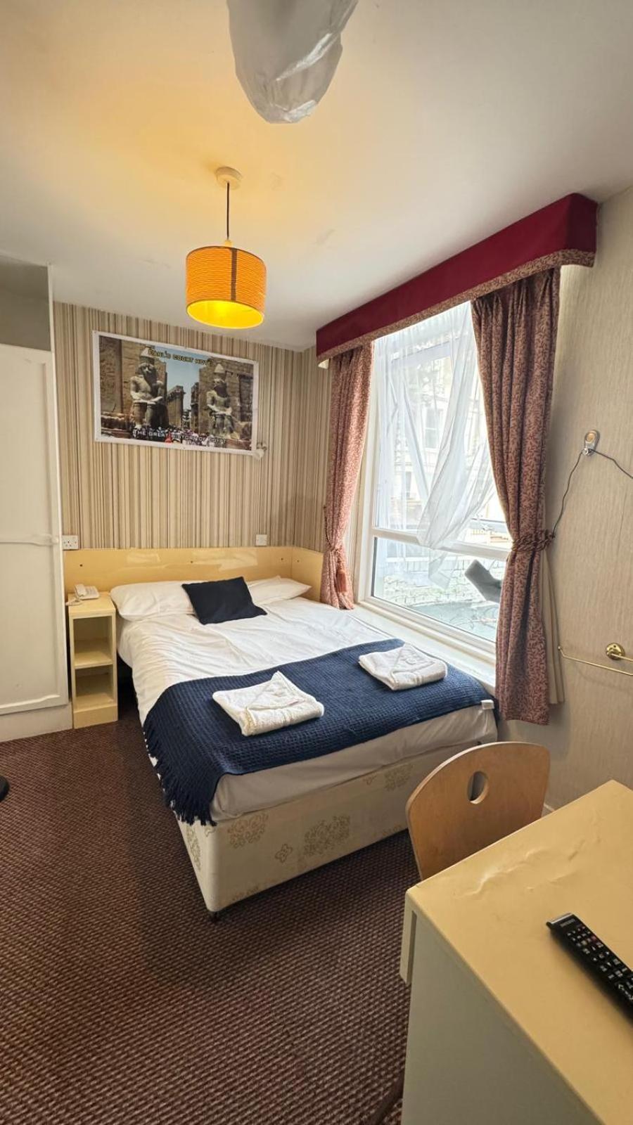 Earls Court Hotel Londra Esterno foto