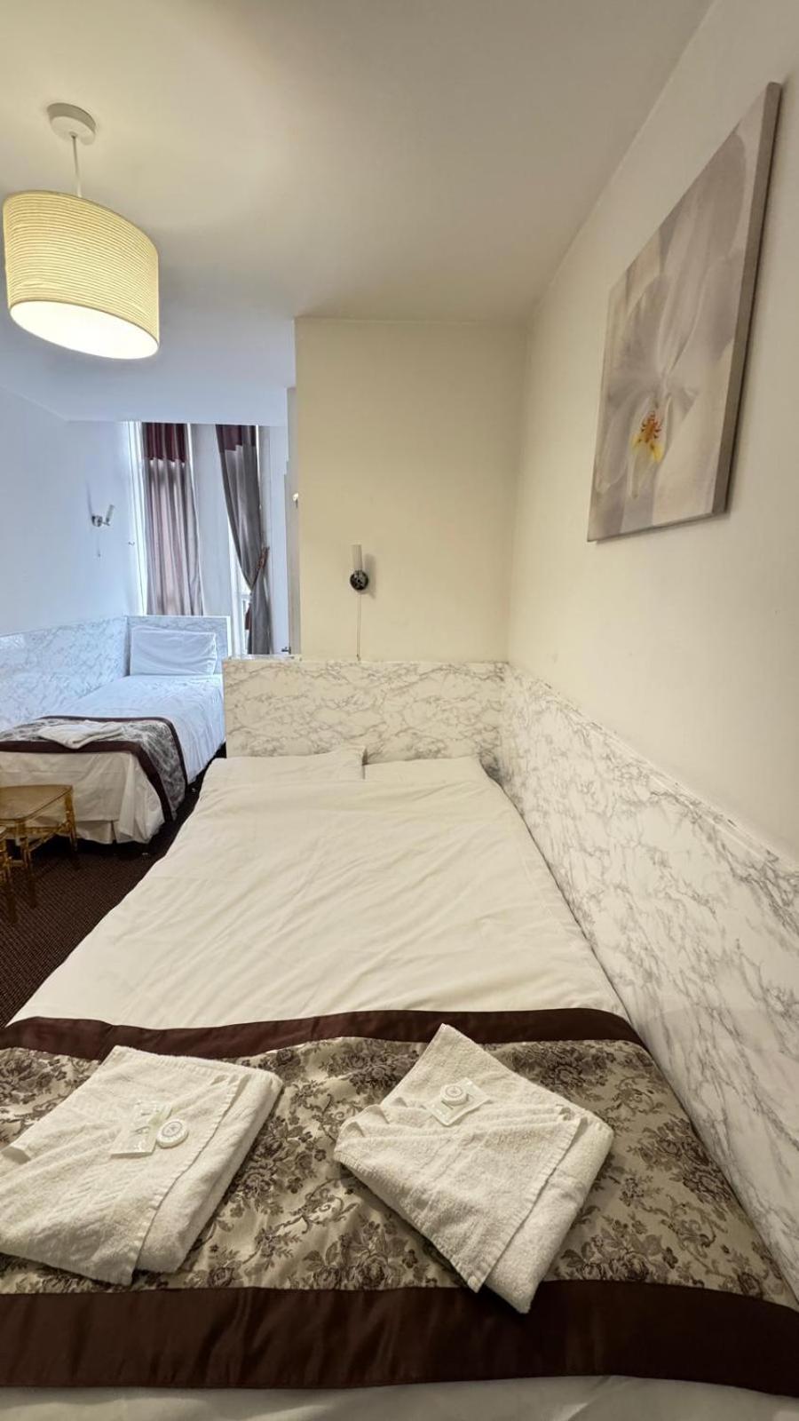 Earls Court Hotel Londra Esterno foto